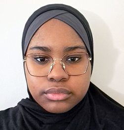 Photo portrait of Fatima Yusuf, intern in the Economic Survey Research Center.