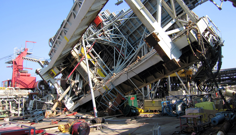 Katrina damaged offshore oil rig