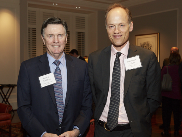 Photo of Sebastian Mallaby and Dennis Lockhart at the Atlanta Fed Public Affairs Forum