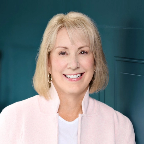 Photo of Laura Ritchey