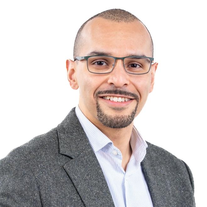 Headshot of Sergio Galeano