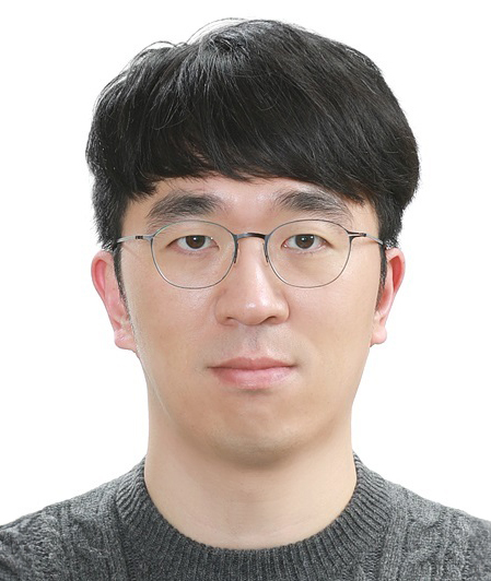 Photo portrait of Choongryul Yang