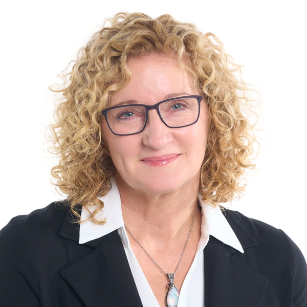 Headshot of Melinda Pitts