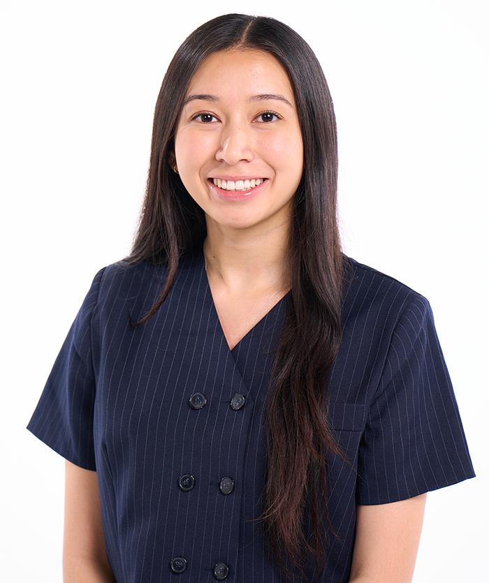 Photo portrait of Valerie Nguyen